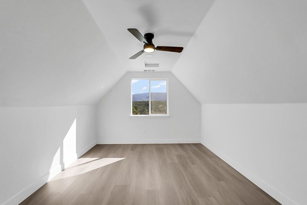 Image 31 of property listing at 30450 Morgan Canyon Road, Prather, CA 93651