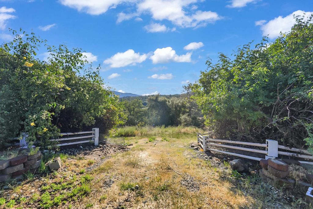 Image 51 of property listing at 30450 Morgan Canyon Road, Prather, CA 93651