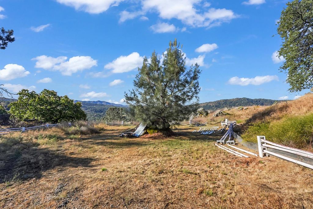 Image 52 of property listing at 30450 Morgan Canyon Road, Prather, CA 93651
