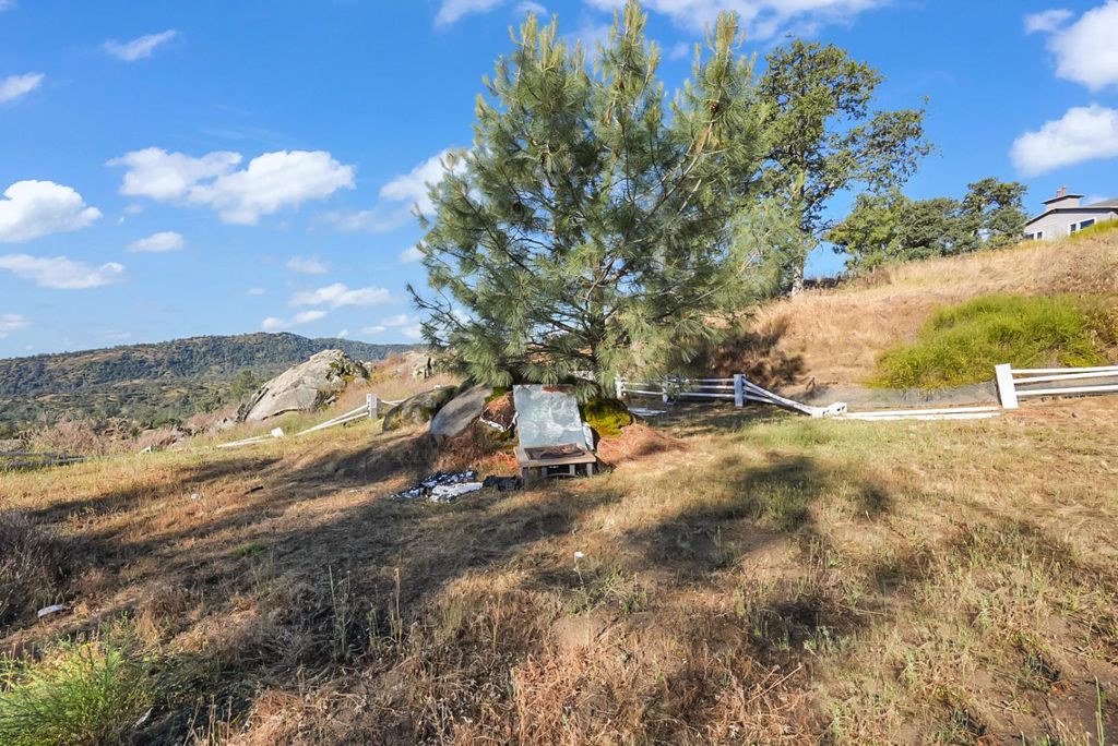 Image 53 of property listing at 30450 Morgan Canyon Road, Prather, CA 93651