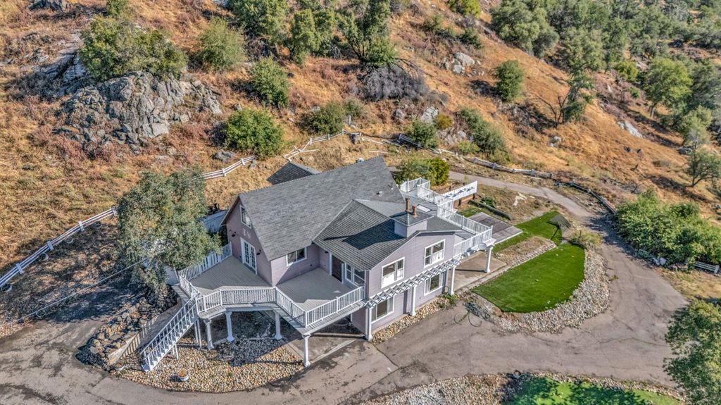 Image 57 of property listing at 30450 Morgan Canyon Road, Prather, CA 93651