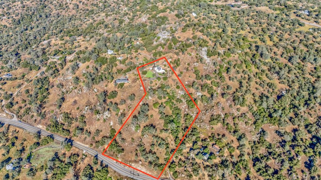 Image 68 of property listing at 30450 Morgan Canyon Road, Prather, CA 93651