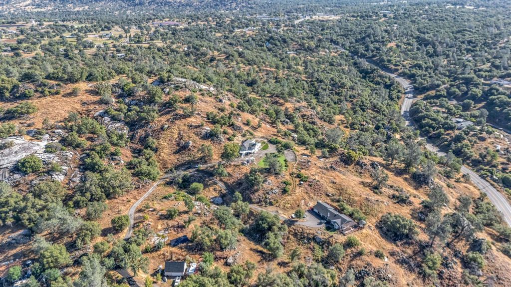 Image 78 of property listing at 30450 Morgan Canyon Road, Prather, CA 93651
