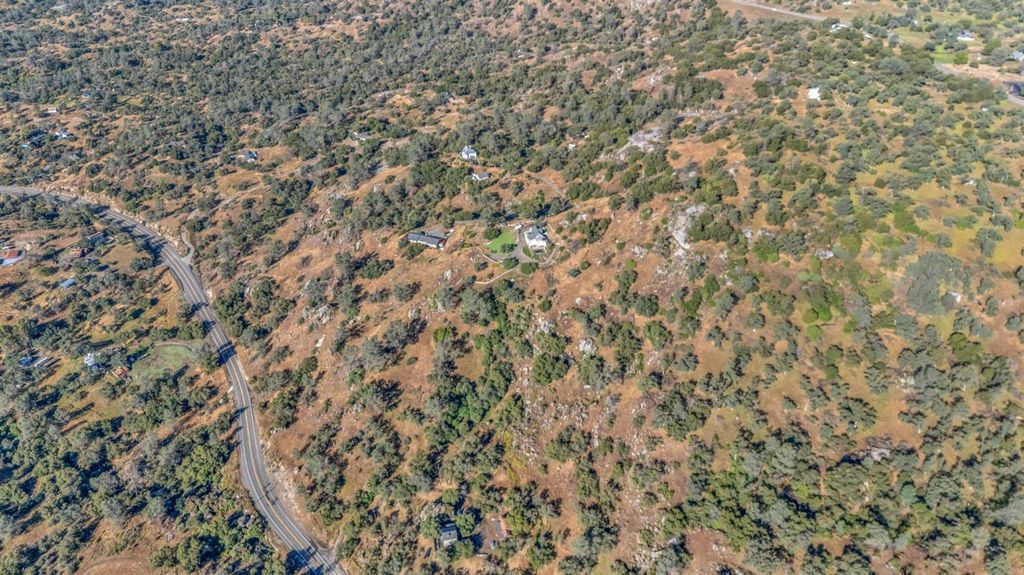 Image 83 of property listing at 30450 Morgan Canyon Road, Prather, CA 93651