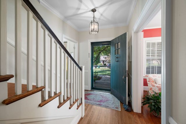 121 Blackburn Ave, Nashville, TN 37205