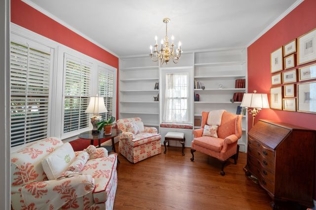 121 Blackburn Ave, Nashville, TN 37205