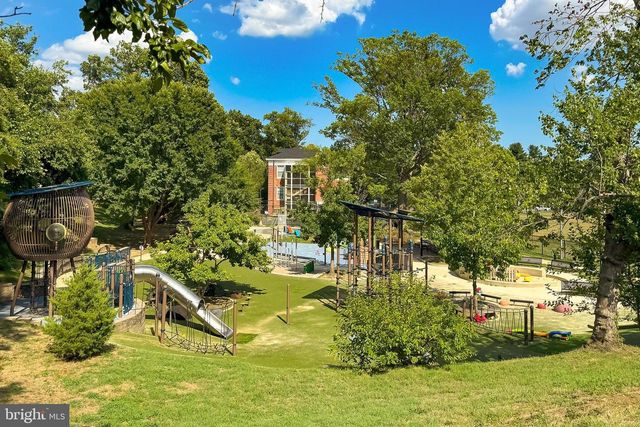 3600 CONNECTICUT AVE NW #105, Washington, DC 20008