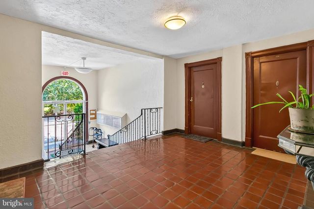 3600 CONNECTICUT AVE NW #105, Washington, DC 20008