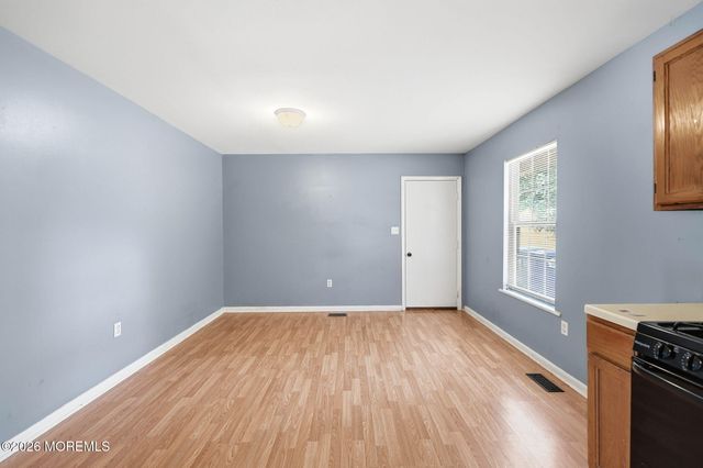 95 Hollybrook Drive, Little Egg Harbor, NJ 08087