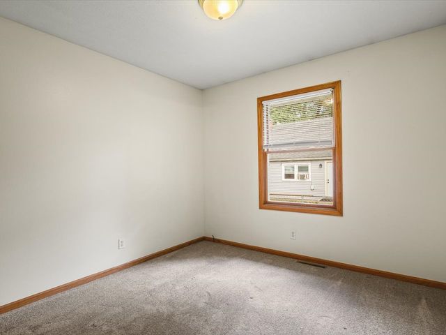 610 Sydney Avenue, Loves Park, IL 61111