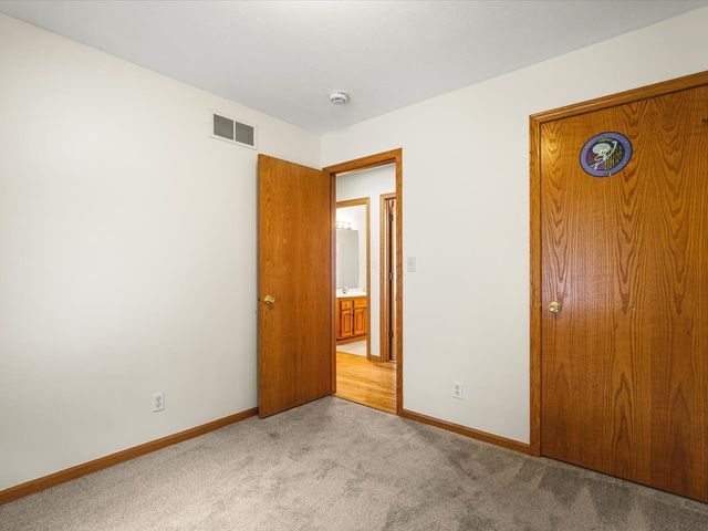 610 Sydney Avenue, Loves Park, IL 61111