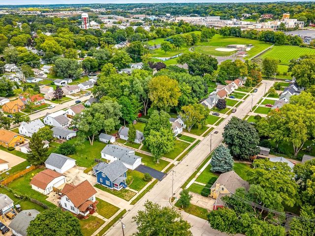 610 Sydney Avenue, Loves Park, IL 61111
