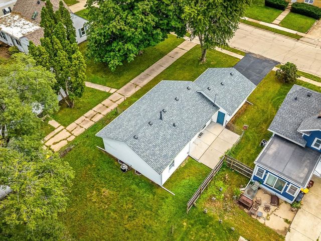 610 Sydney Avenue, Loves Park, IL 61111