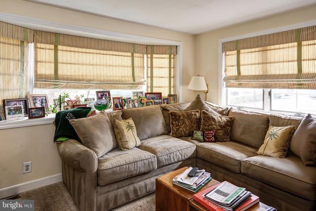 313 WOODLAND AVE, Haddonfield, NJ 08033