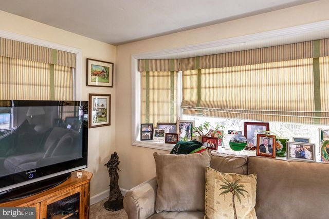 313 WOODLAND AVE, Haddonfield, NJ 08033