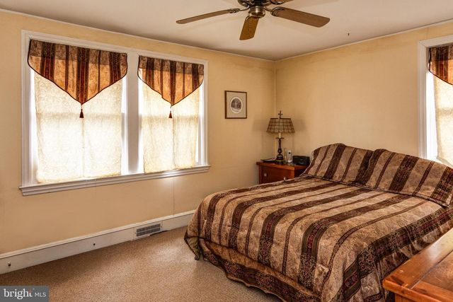 313 WOODLAND AVE, Haddonfield, NJ 08033