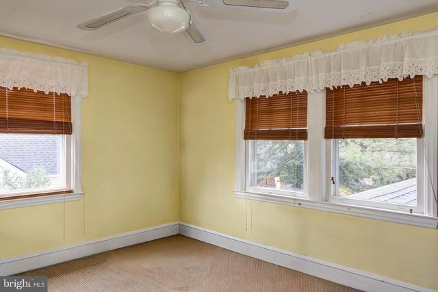 313 WOODLAND AVE, Haddonfield, NJ 08033