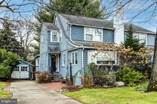 313 WOODLAND AVE, Haddonfield, NJ 08033