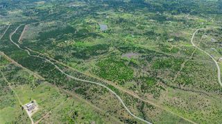 497 Cottletown RD, Smithville, TX 78957