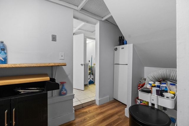 19 South Russell 1, Boston, MA 02114