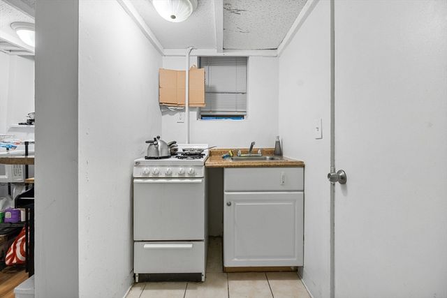 19 South Russell 1, Boston, MA 02114