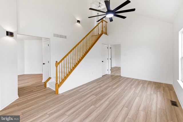 402 EMERSON CT, Clementon, NJ 08021