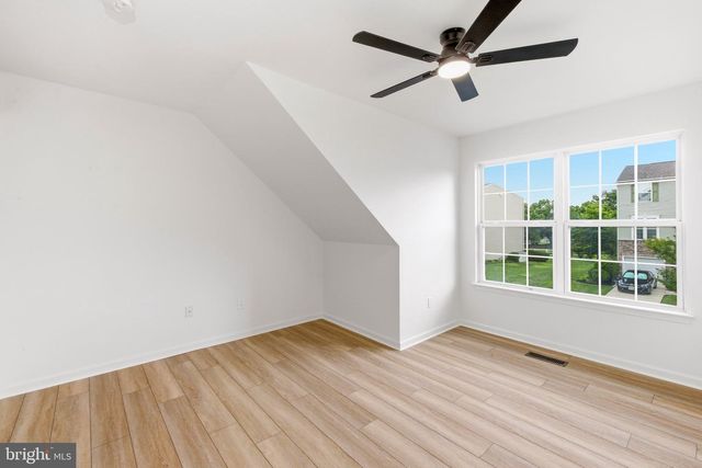 402 EMERSON CT, Clementon, NJ 08021