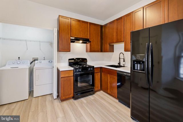 402 EMERSON CT, Clementon, NJ 08021