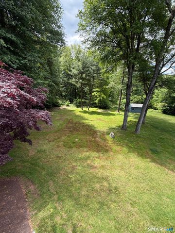 60 Mohegan Trail, South Windsor, CT 06074
