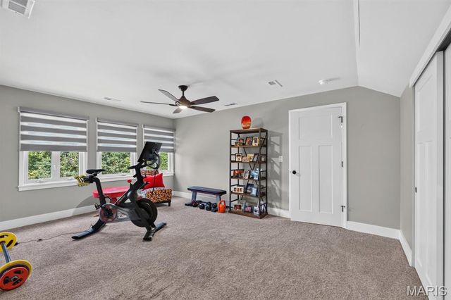 12237 Ladue Road, Creve Coeur, MO 63141