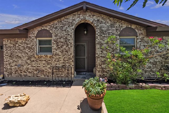 453 Irene Street, Burleson, TX 76028