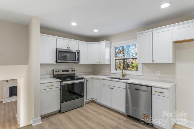 104 Redbud Drive, Morganton, NC 28655