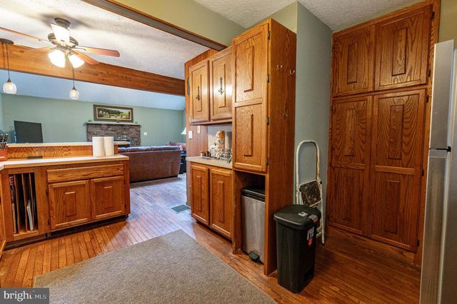 1328 WINDING WAY, Tobyhanna, PA 18466