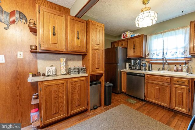 1328 WINDING WAY, Tobyhanna, PA 18466