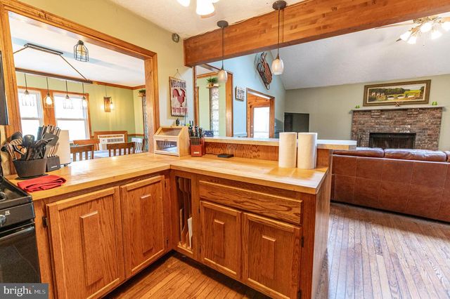 1328 WINDING WAY, Tobyhanna, PA 18466