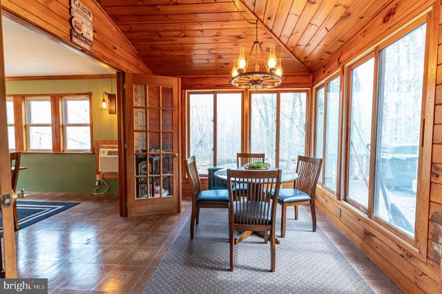 1328 WINDING WAY, Tobyhanna, PA 18466