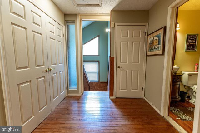 1328 WINDING WAY, Tobyhanna, PA 18466