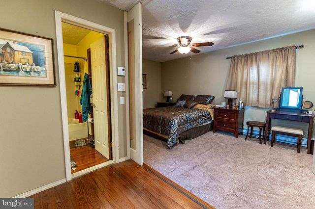 1328 WINDING WAY, Tobyhanna, PA 18466