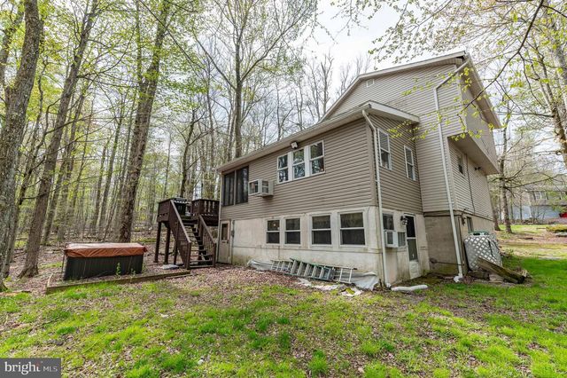 1328 WINDING WAY, Tobyhanna, PA 18466