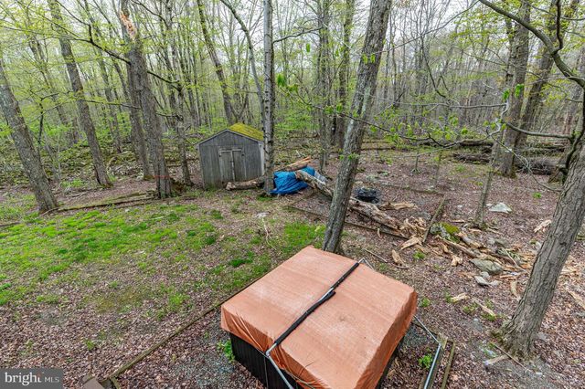 1328 WINDING WAY, Tobyhanna, PA 18466