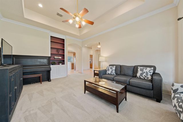 1915 Running Bear Trail, Crosby, TX 77532