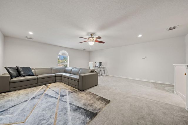 1915 Running Bear Trail, Crosby, TX 77532