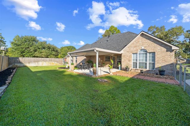 1915 Running Bear Trail, Crosby, TX 77532