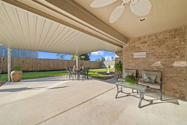 1915 Running Bear Trail, Crosby, TX 77532