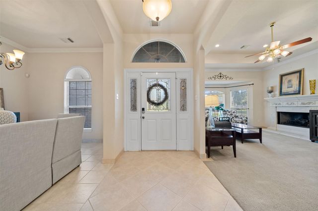 1915 Running Bear Trail, Crosby, TX 77532