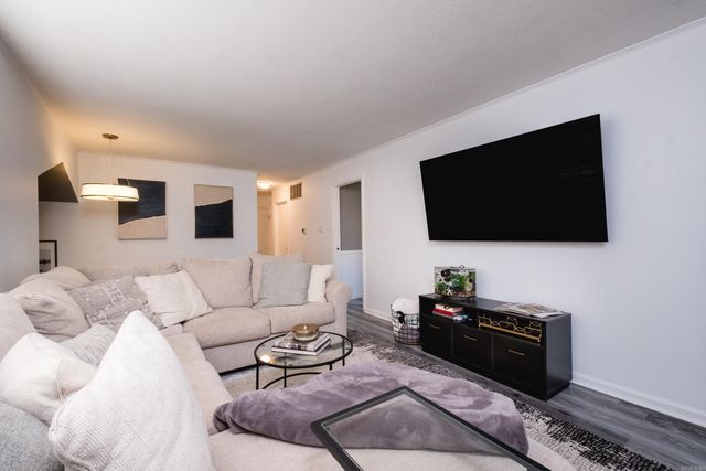 3300 Rocky Court, Little Rock, AR 72227