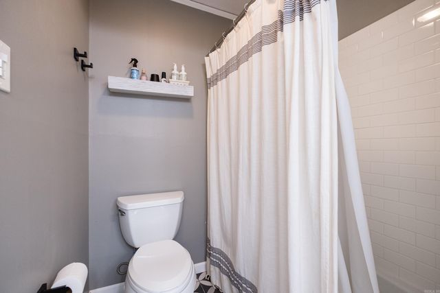 3300 Rocky Court, Little Rock, AR 72227