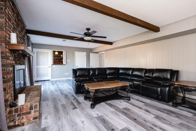 3300 Rocky Court, Little Rock, AR 72227