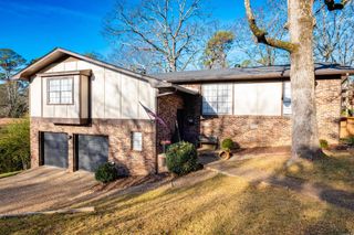 3300 Rocky Court, Little Rock, AR 72227