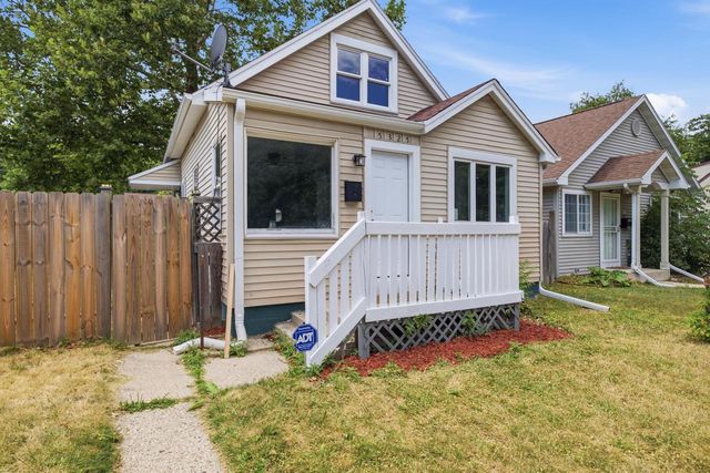 5325 N 48th STREET, Milwaukee, WI 53218